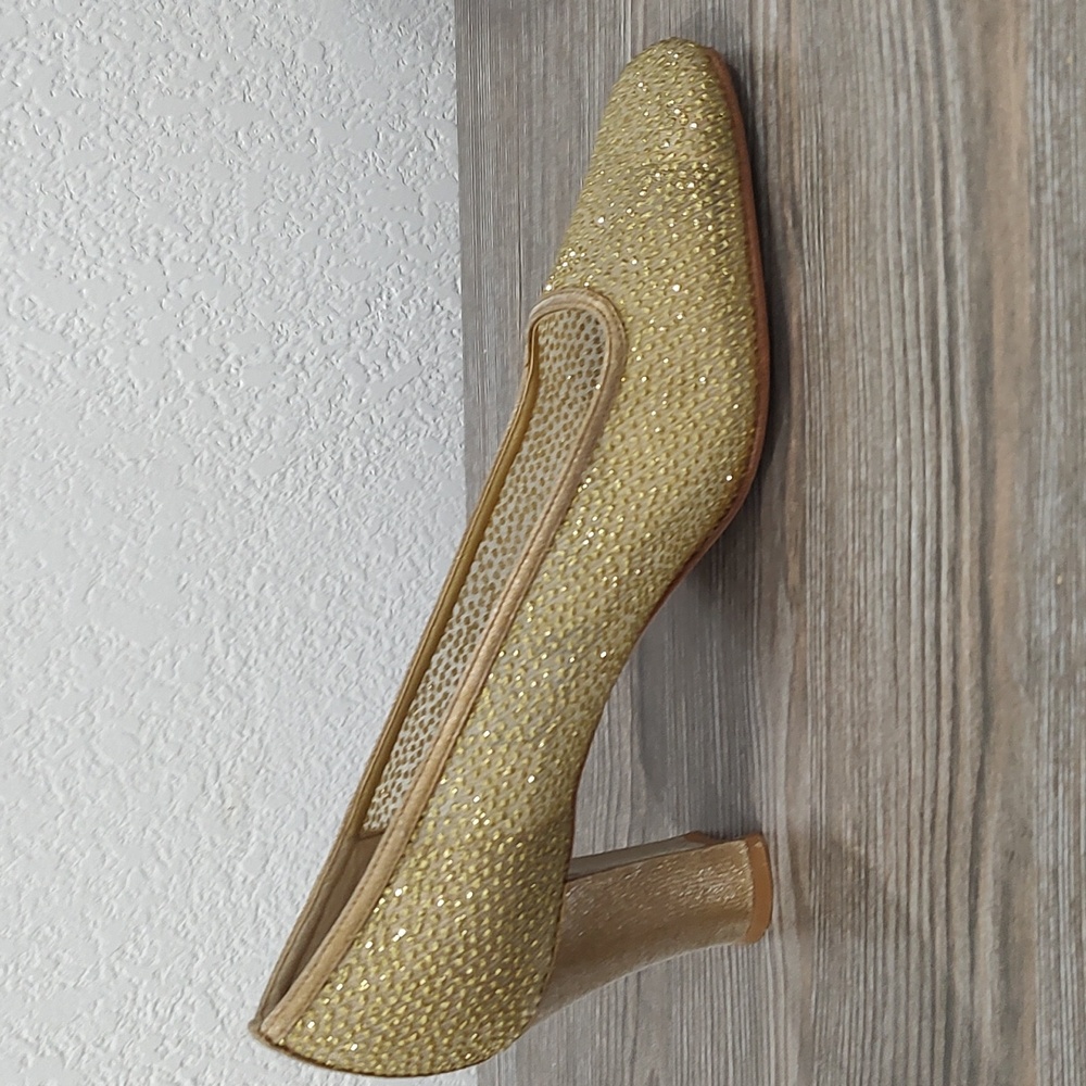Like New NINA Sparkly Gold Pumps Shoes Heels Leather Soles 7.5 - Picture 5 of 13